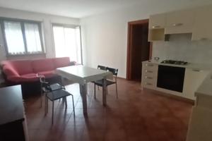 Luminoso appartamento in zona via Bepi Mor -Trento