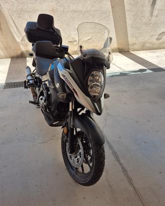 Suzuki v strom 650 2017 km 53000