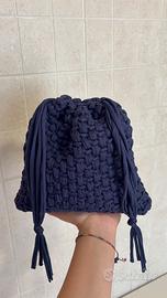 Borsa pouch bag