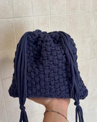 Borsa pouch bag