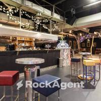 SCOPRI LE QUALITÀ' DI QUESTO LOCALE IMPONENTE