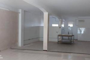 Locale commerciale di 200mq