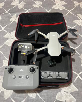 DJI Mini 2 Fly More Combo