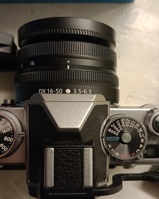 Nikon zfc + 16-50