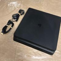 Playstation 4 slim