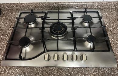 piano cottura  5 fuochi  Ariston 