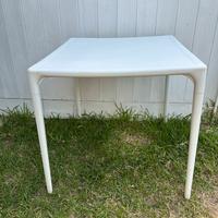 Tavoli Mango in plastica