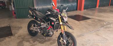 Aprilia Dorsoduro 750