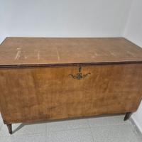 Antica cassapanca