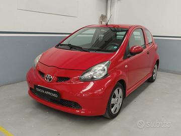 TOYOTA Aygo I 2005 - Aygo 1.0 Sol 3p
