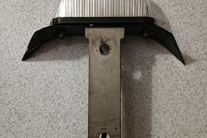 luce posteriore led universale 