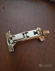 Cerniera per ante mobile