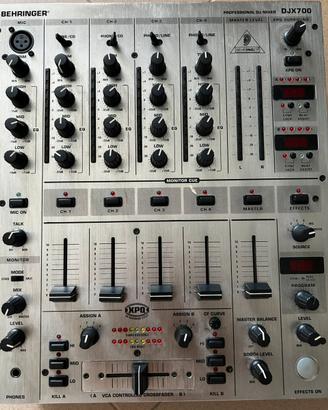 Mixer dj Behringer