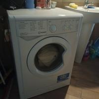 LAVATRICE INDESIT 6 kg A++