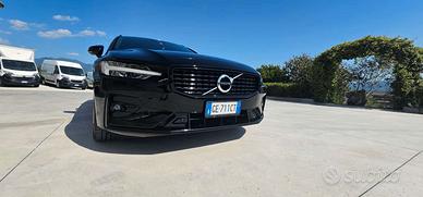 Volvo v60 Geartronic R-Design Mild Hybrid 2021