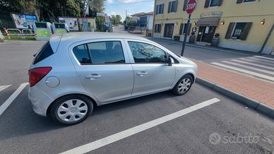 Opel corsa 2010
