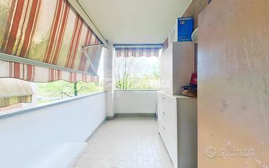 Ampio trilocale con terrazzi