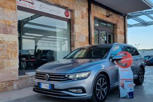 Volkswagen Passat VIII Variant 2.0 tdi Executive 2