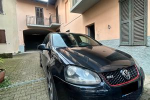 Volkswagen Golf 5 GTI