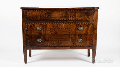 Cassettiera antica in noce con intarsi fine ‘700