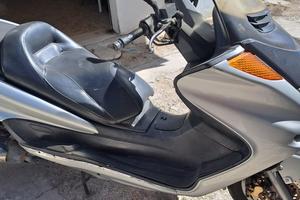 Yamaha 250 majesty