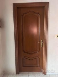Porte in legno massello..