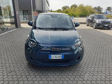 Fiat 500 500e Berlina 42 kWh Icon