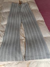 pantaloni 