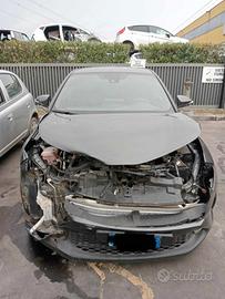 Toyota C-HR del 2018 per pezzi di ricambio