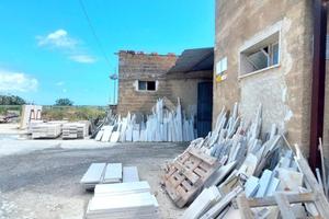 CAPANNONE A CASTELLAMMARE DEL GOLFO