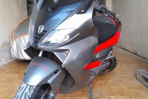 scooter Piaggio, modelo nexus 500 CC 