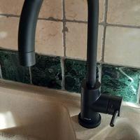 Miscelatore per lavello cucina marca 'Nobili' nero