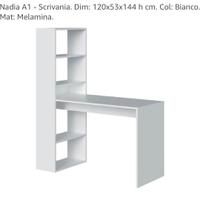 Scrivania con libreria