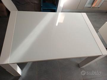 Tavolo Allungabile Mondo Convenienza. Vetro lucido