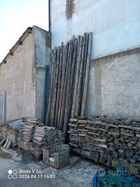 pali in legno 