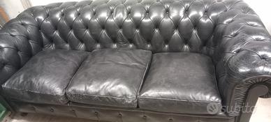 Divano Chesterfield