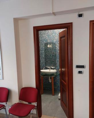 Ufficio ben collegato