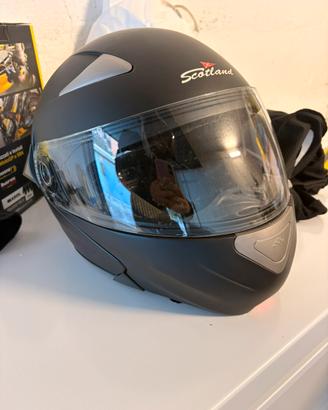 Casco modulare e giacca