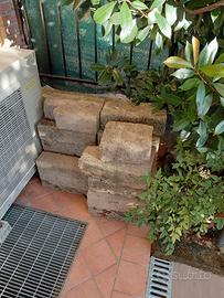 Tufi per giardino