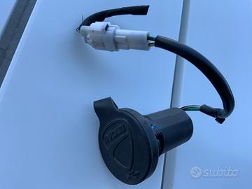 Presa USB per Ducati scrambler