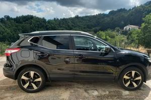 NISSAN Qashqai GPL automatica FULL optional