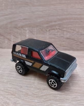 MODELLO MAJORETTE 
