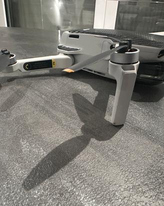 DJI Mini 2 Fly More Combo