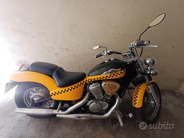 Honda shadow vt 600