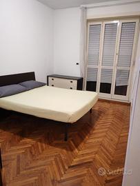 3 camere singole in Via Duchessa Jolanda