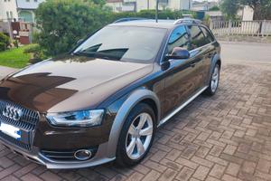 Audi A4 all road 2.0