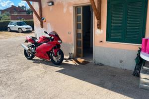 ducati super sport 