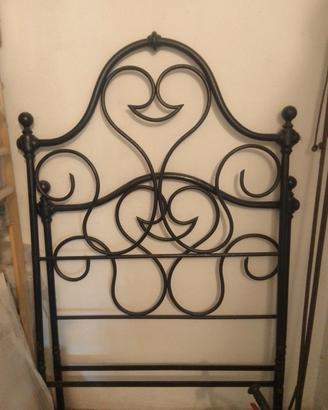 letto antico ferro battuto