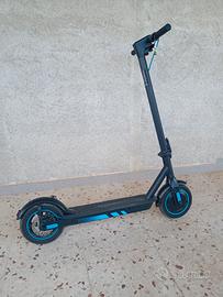 Monopattino elettrico 