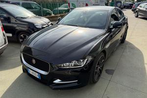 JAGUAR XE 2.0 D Turbo 180CV aut. R-Sport *Tetto